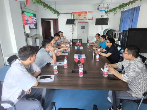 邯鄲科技局局長安鳳玲率隊(duì)調(diào)研河北飛夢電子科技有限公司